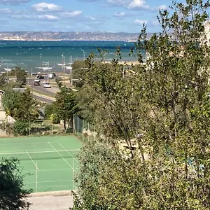 Spacious Studio W Sea View Terrace Near The Beach In Welkeys Appartement
